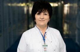 Elena Bondari are 56 de ani și o viață întreagă dedicată medicinei și pacienților
